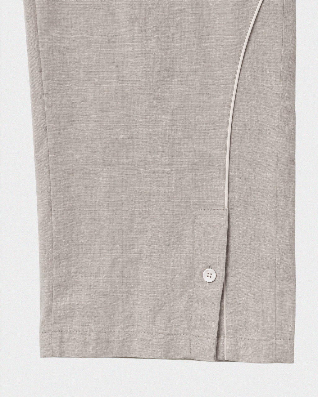 Pantalón cortes