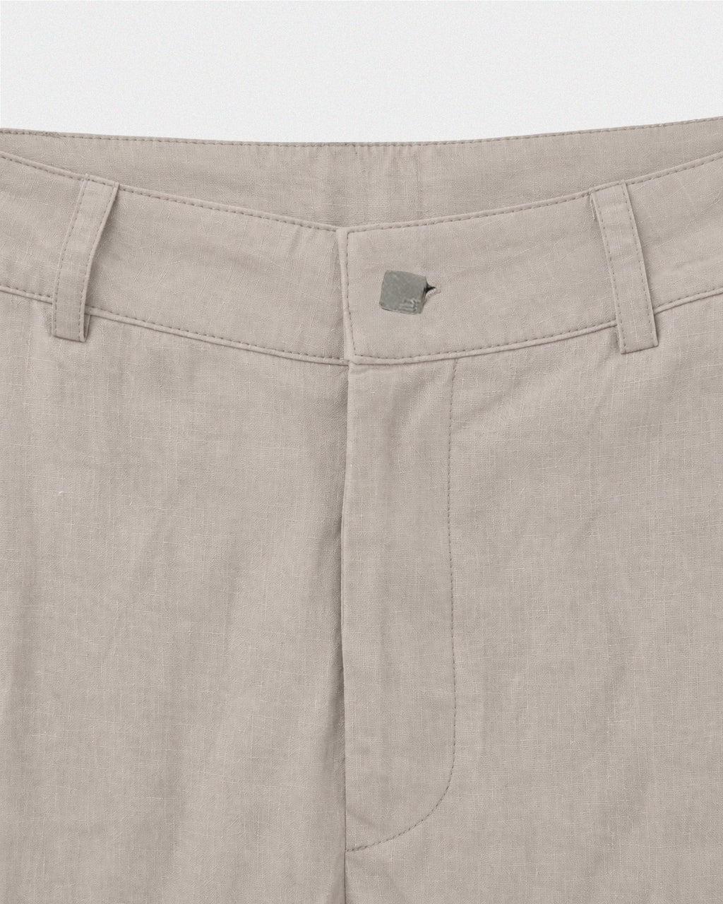 Pantalón cortes