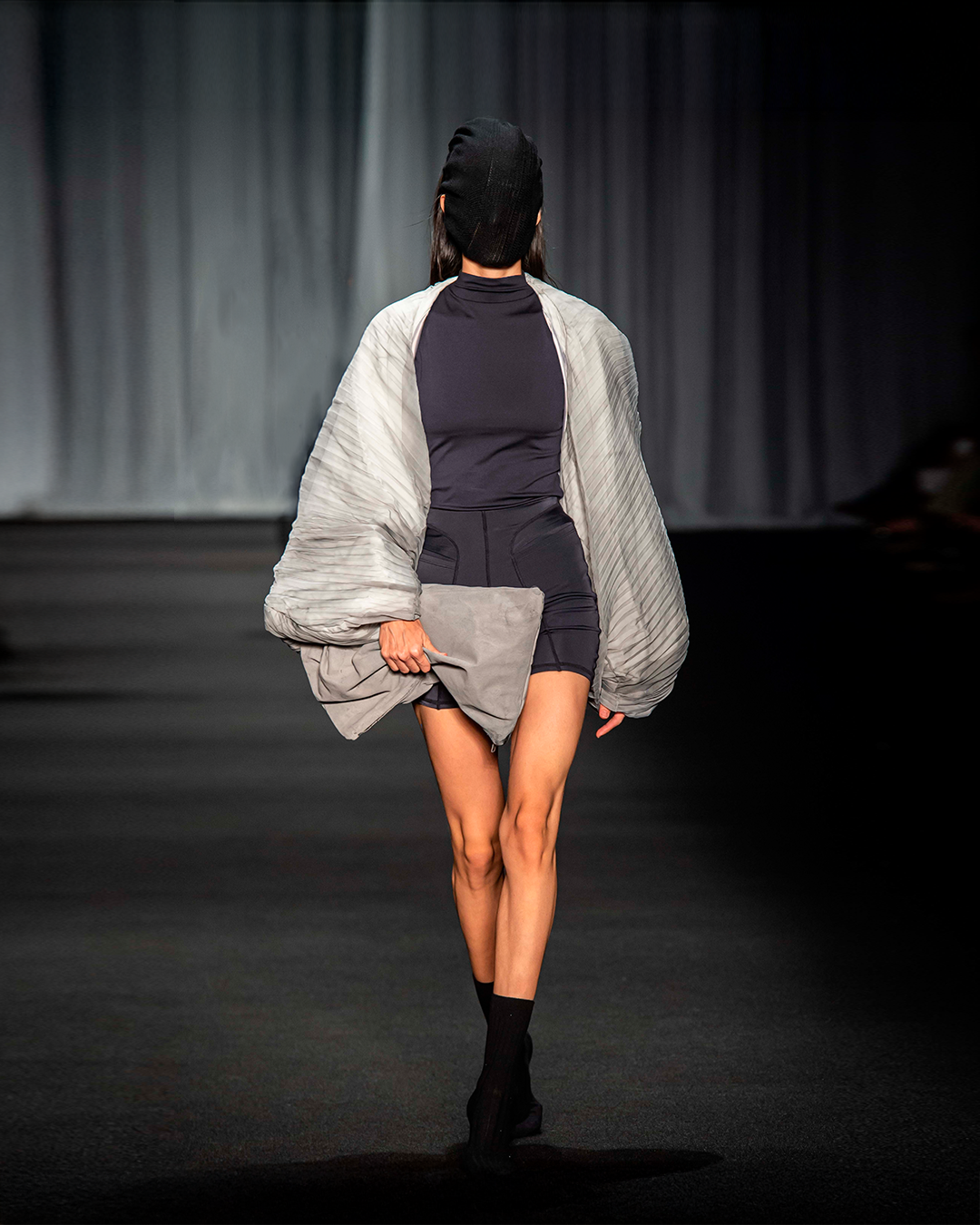 CHAQUETA O WOW PLISADA